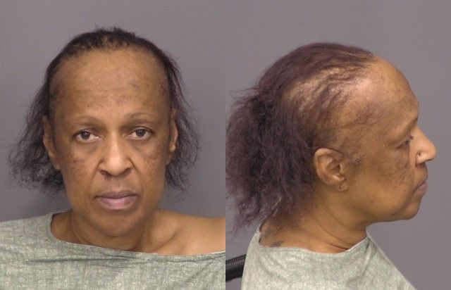 Matthews, Kenyatta Moneka