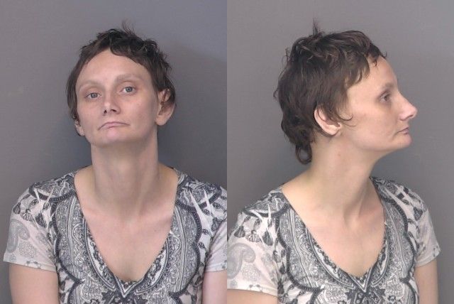 Barnes, Malerie Renea
