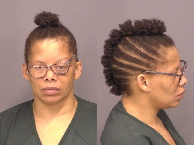 Janzen, Qonita Lacinda